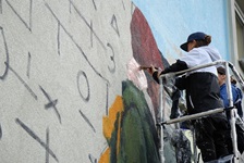 Brushes are only used, not as with other murals spray cans